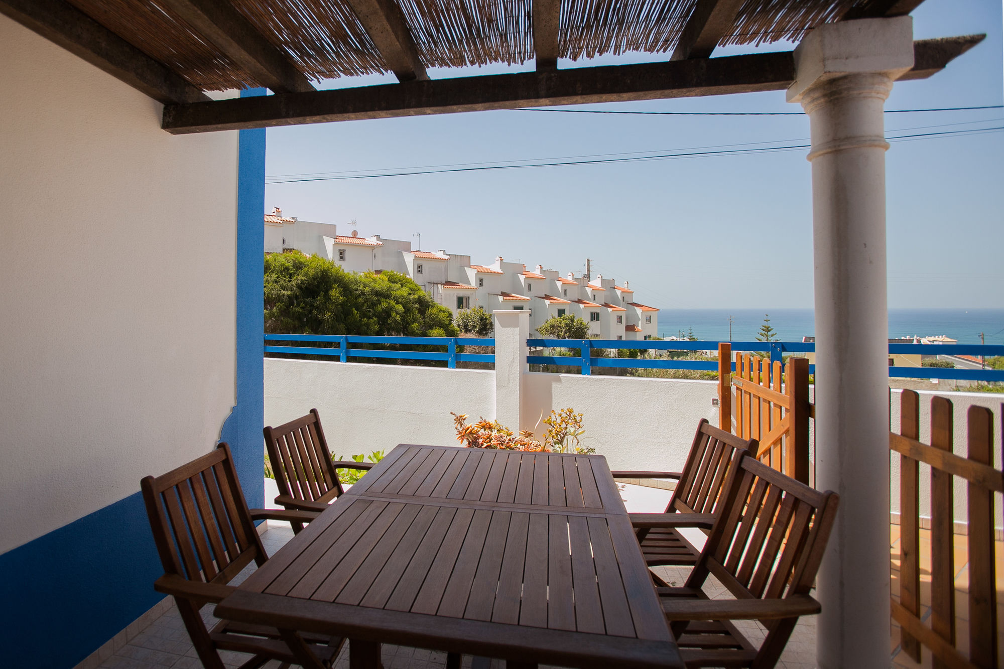 Ericeira Chill Hill Hostel & Private Rooms - Sea Food 외부 사진